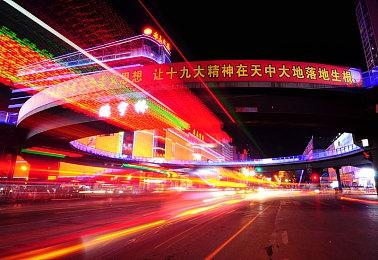 KK对战平台人气地图来袭，运筹帷幄战飞将，孤胆英雄御暗流！